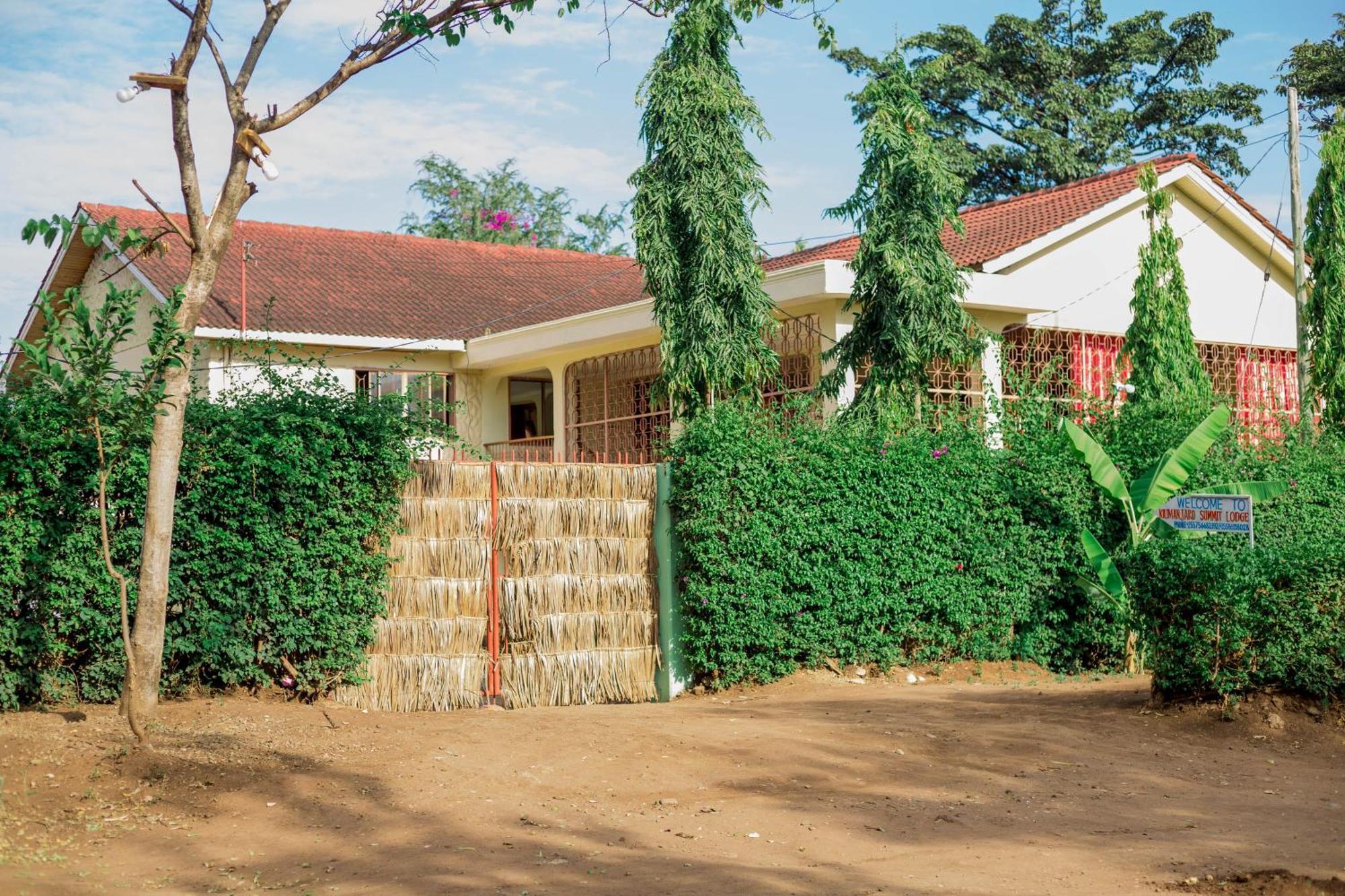 Kilimanjaro Summit Lodge Moshi Exterior photo